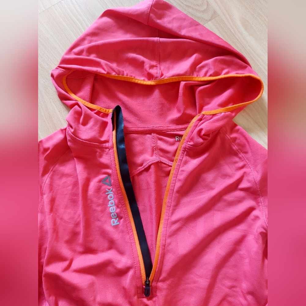 Reebok 1/4 Zip lightweight layer - size XS - Picture 1 of 9